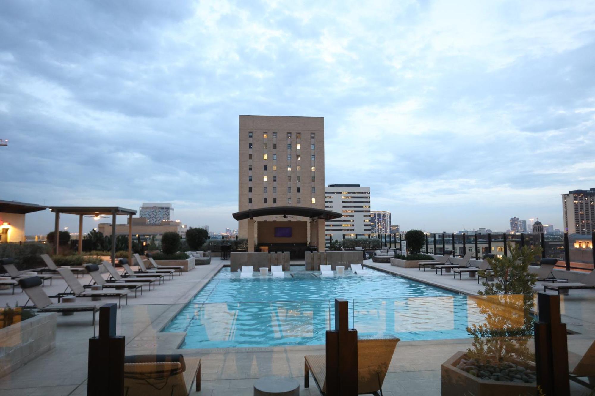 Houston'S Downtown Oasis Exterior foto